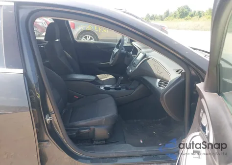 2018 Chevrolet Malibu 1Ls из США, поврежденный, VIN 1G1ZB5ST3JF199672